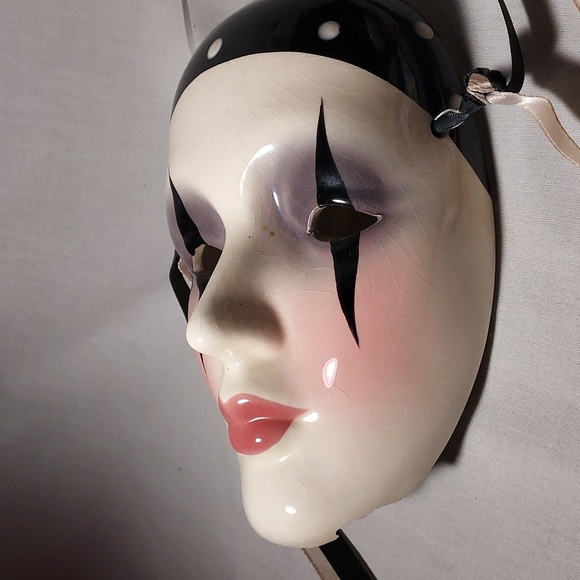 Vintage Hand Painted Ceramic Carnival Face Wall Mask - Picture 3 of 6